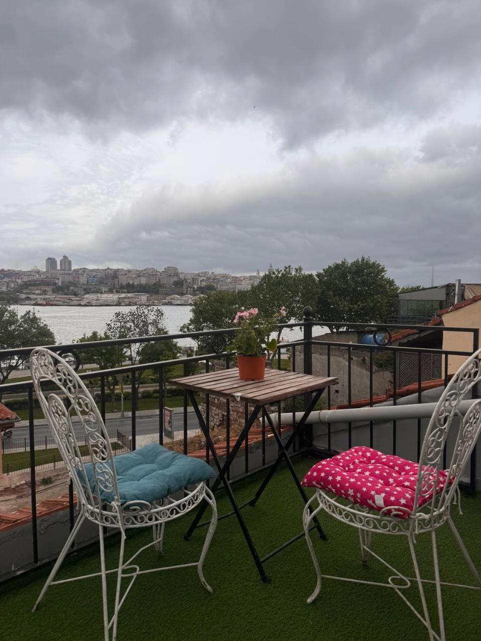 Gen Plus Istanbul Eksteriør billede