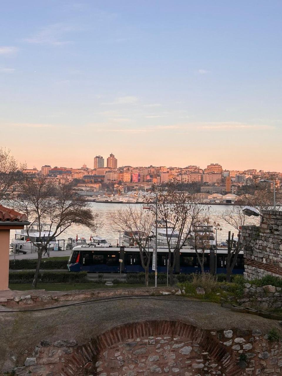 Gen Plus Istanbul Eksteriør billede